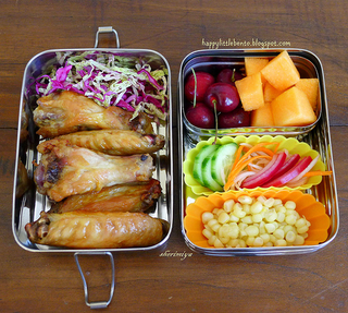 Illustration for article titled A book about spoiled brats, an efficiency-boosting app, and a lunchbox